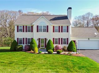 32 Windsong Rd, Cumberland, RI 02864