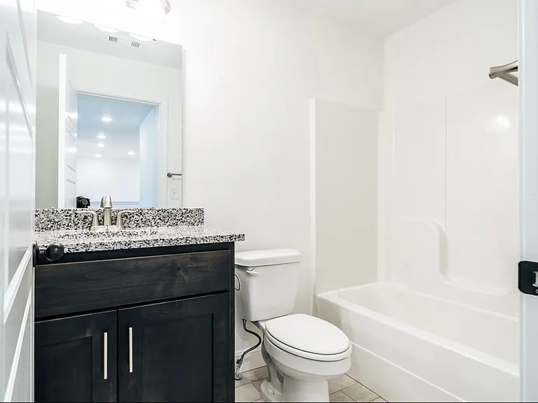 2161 Wildflower Dr — Photo 16