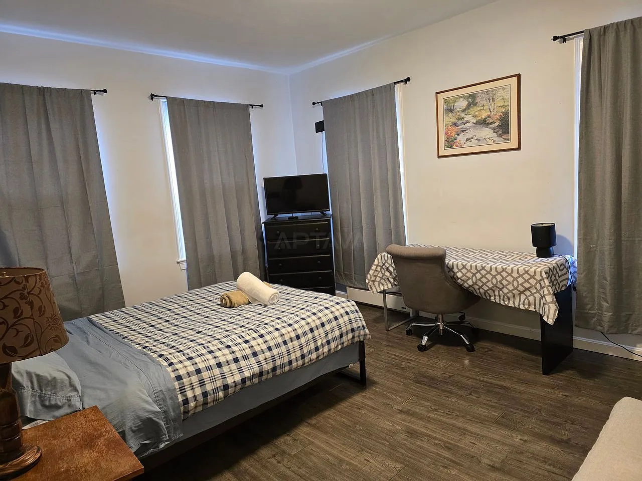 4 bed, $5,900 — Photo 3