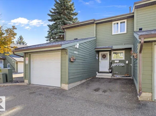 16957 95th St NW, Edmonton, AB T5Z 1Z4