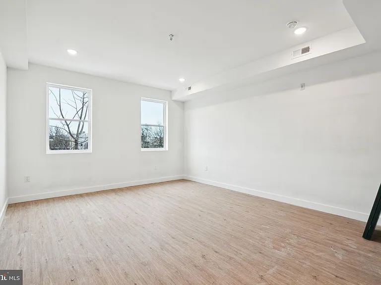 4163 Mantua Ave #2 — Photo 3