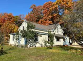 3490 S Oakwood Dr, Sault Sainte Marie, MI 49783