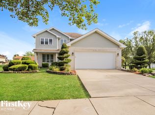 5301 Stanford Ln, Matteson, IL 60443