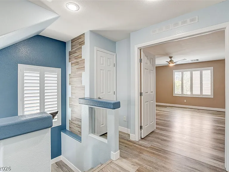 9975 Mills Reef Ct — Photo 41