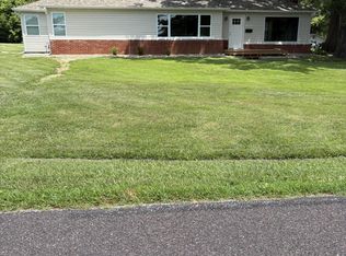 2211 E Walnut St, Columbia, MO 65201
