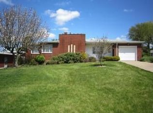 6 Suncrest Ln, Uniontown, PA