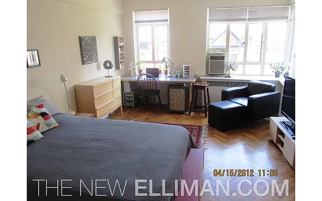 Rented by Douglas Elliman | media 47