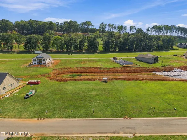 728 Black Bear Cir, Loudon, TN 37774