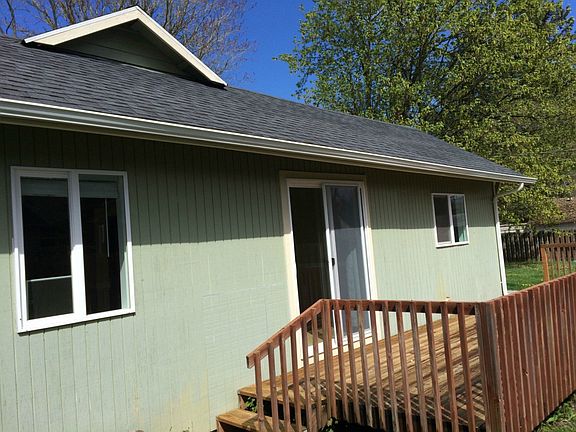 4th image of 620 Frederick St SE