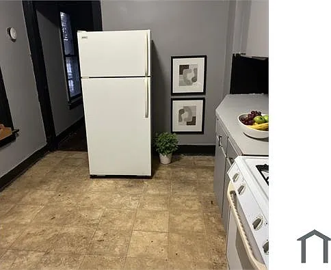 2 bed, $1,100 — Photo 4