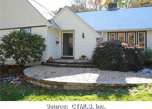2nd image of 170 Orchard Hill Dr
