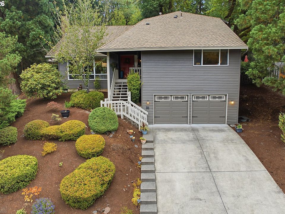 1st image of 31 Da Vinci St