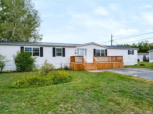 729 Williston Dr, Miramichi, NB E1V 5W3