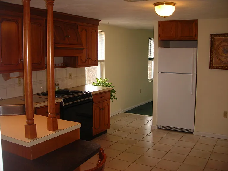 249 S Worcester St #6 — Photo 3