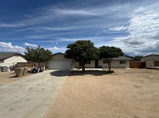 11001 Maple Ave, Hesperia, CA 92345