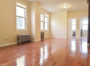 7834 69th Ave, Middle Village, NY
