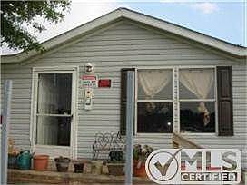 1st image of 413 Country Living Dr