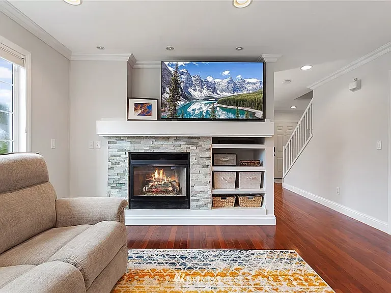 7118 Autumn Ave SE — Photo 3
