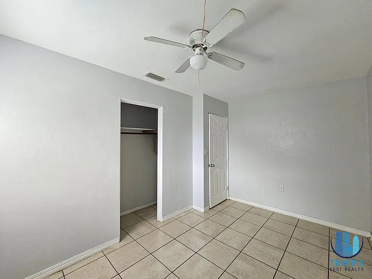 1212 W Marjorie St — Photo 9