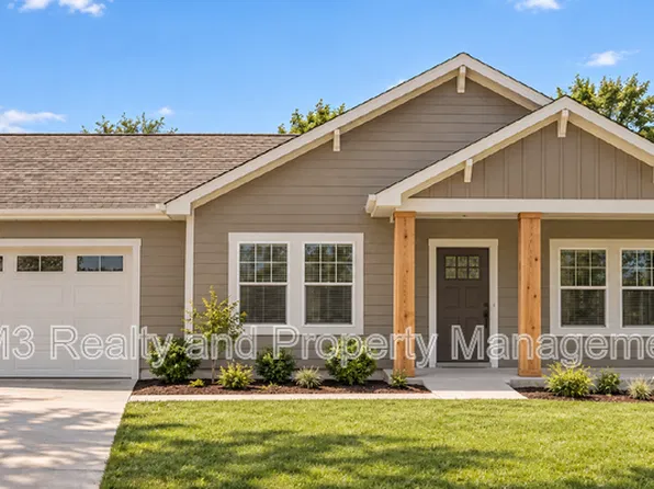 115 S Poplar St, Ottawa, KS 66067