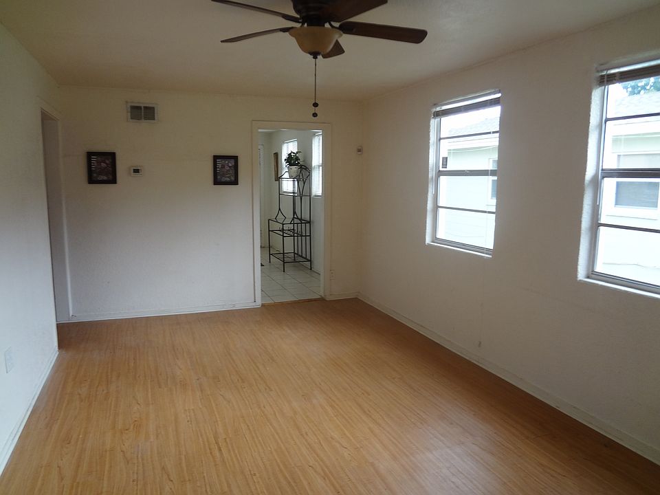 2nd image of 1155 W 29th St