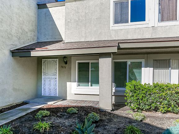 3rd image of 5075 La Cuenta Dr