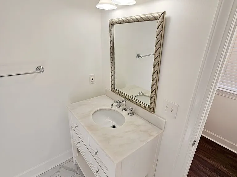 360 Tradewinds Dr — Photo 30