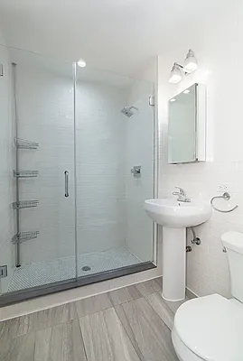 Rented by REAL New York | media 15