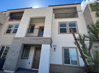 6228 Dolosonte St, Las Vegas, NV 89113
