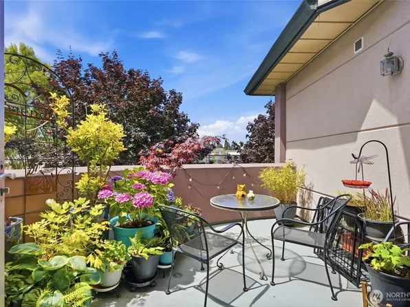 3501 Colby Avenue #313, Everett, WA 98201