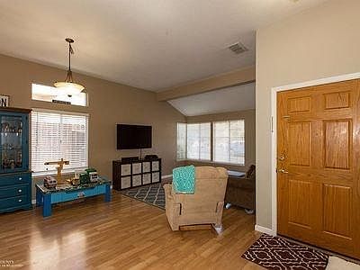 4th image of 1441 Penhurst Way