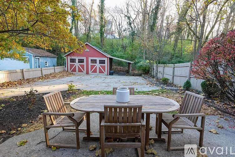 171 Woolper Ave #171 — Photo 4