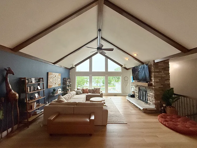 13 W Fairview Ln — Photo 5