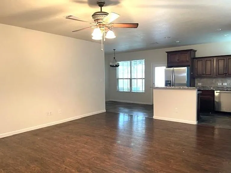 14156 Shadow Bay Dr — Photo 7