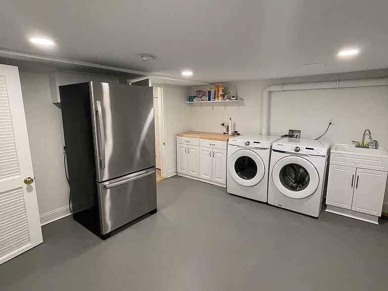 203 Hopkins Rd — Photo 15