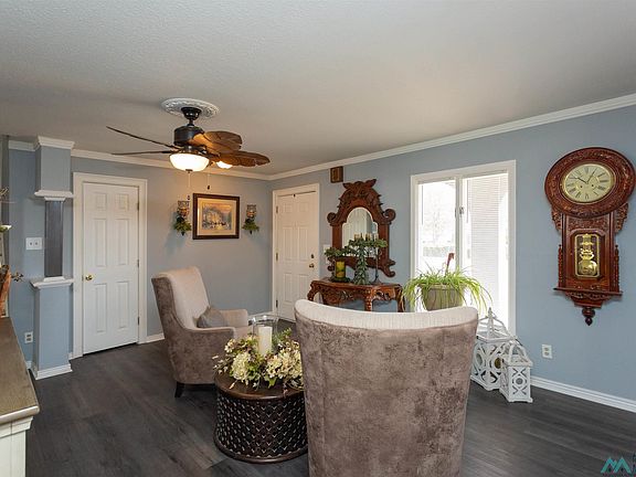 4th image of 2500 Coronado Dr