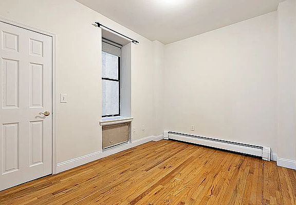 4th image of 235 E 13th St APT 3A