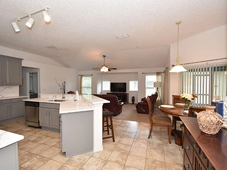 192 Pine Grove Dr — Photo 8