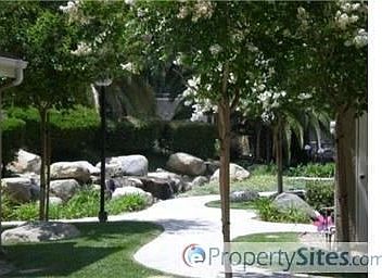1st image of 1020 S Palmetto Ave