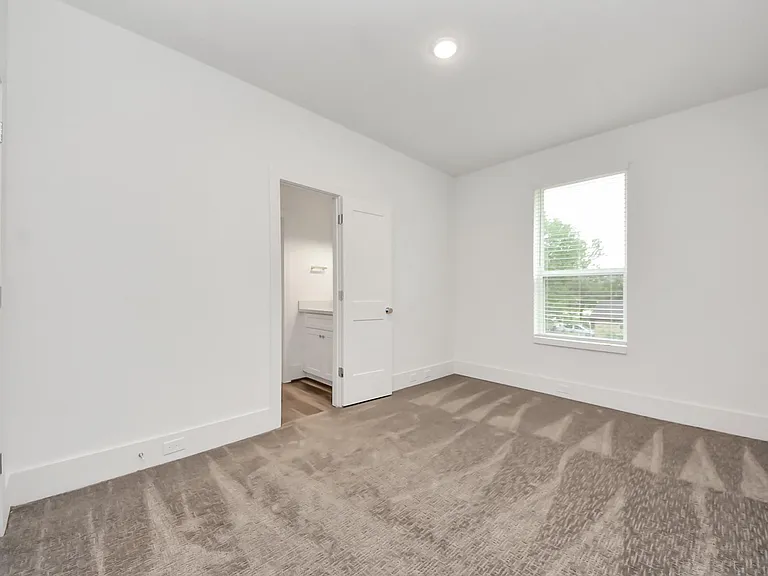 7504 Carver Rd #D — Photo 34