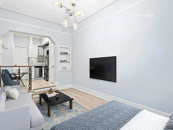 2nd image of 62 E 87th St APT 1A