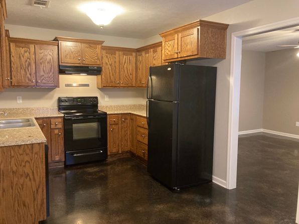 1104 W Elm St #2, Cabot, AR 72023