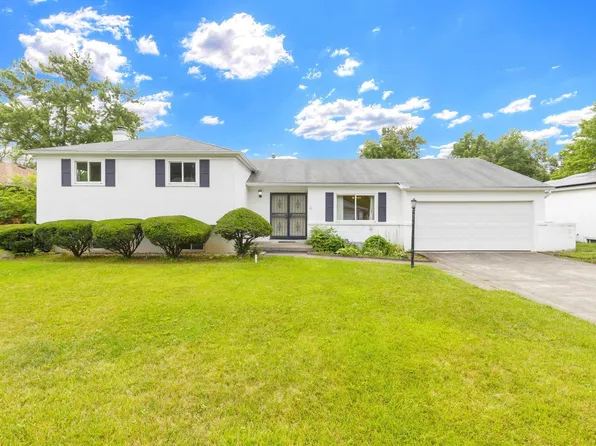 5485 Walshire Dr, Columbus, OH 43232