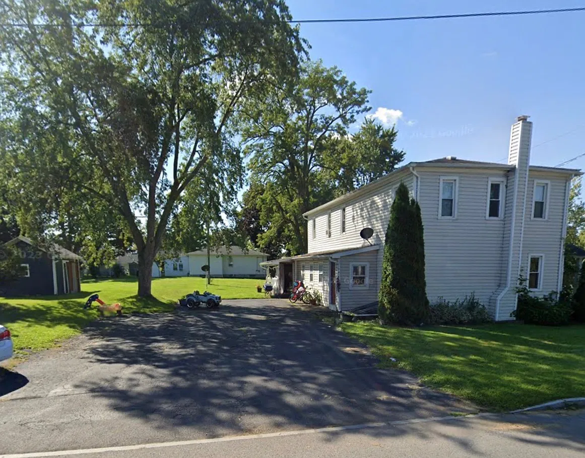 Mason Duplex — Photo 1