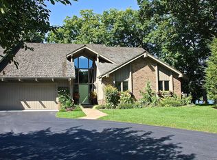 10661 Cardiff Rd, Perrysburg, OH 43551