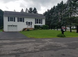 18 Briarcliff Dr, Horseheads, NY 14845