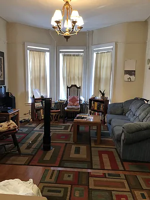 Rented by NYLA Realty | media 6