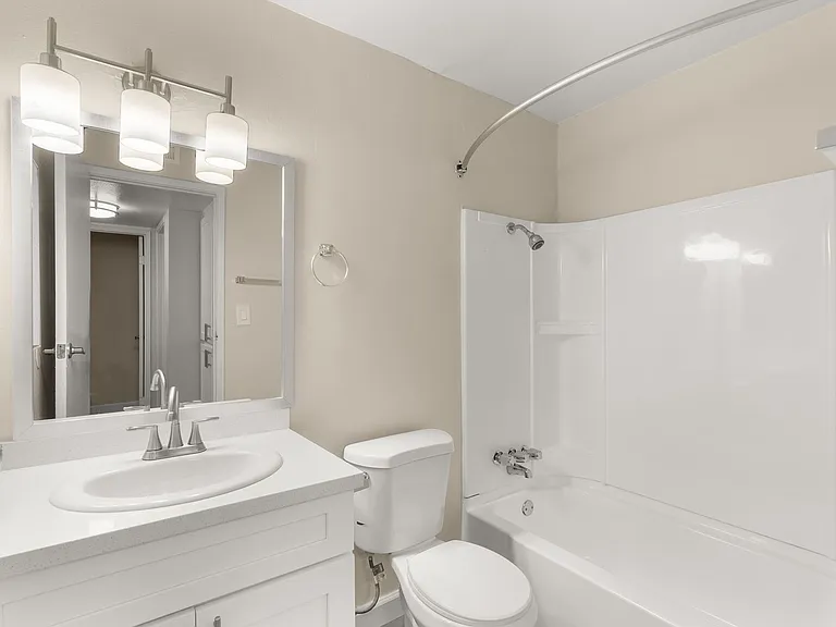 MAGNOLIA WEST APARTMENTS- RIVERSIDE, CA — Photo 73