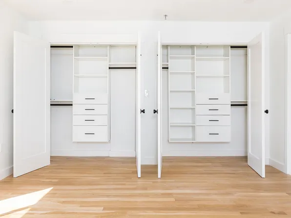 199 Coolidge Ave APT 113, Watertown, MA 02472