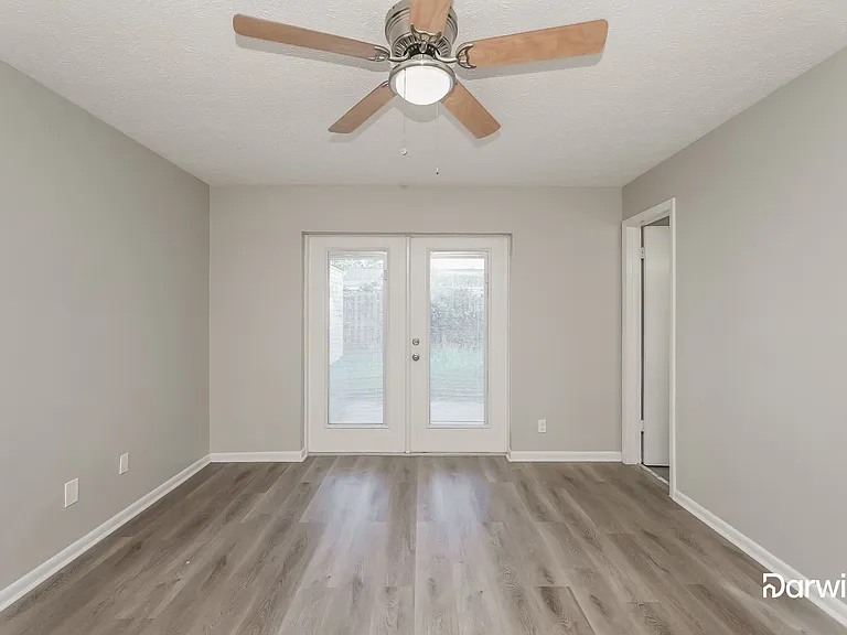 3835 Twilight Dr — Photo 8